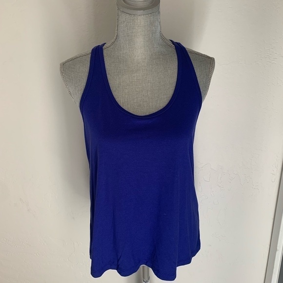 Lorna Jane Tops - 𝅺LORNA Jane Tank